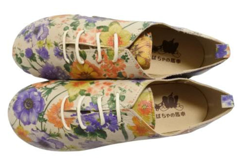 【かぼちゃの馬車 CA-15FL フラワー】フラワー柄の靴紐シューズ